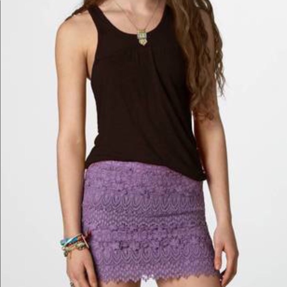 American Eagle Outfitters Dresses & Skirts - American Eagle Women’s Lace Skirt Purple Lined 10